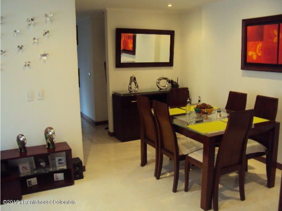 Apartamento en  Granada Norte RAH CO: 23-932