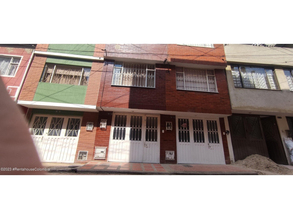 Casa en  Lombardia(Bogota) RAH CO: 23-2137