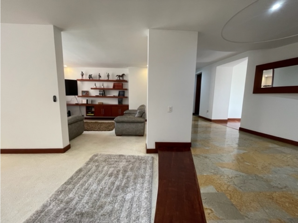 Financio Liliana Zarate presenta espectacular apartamento