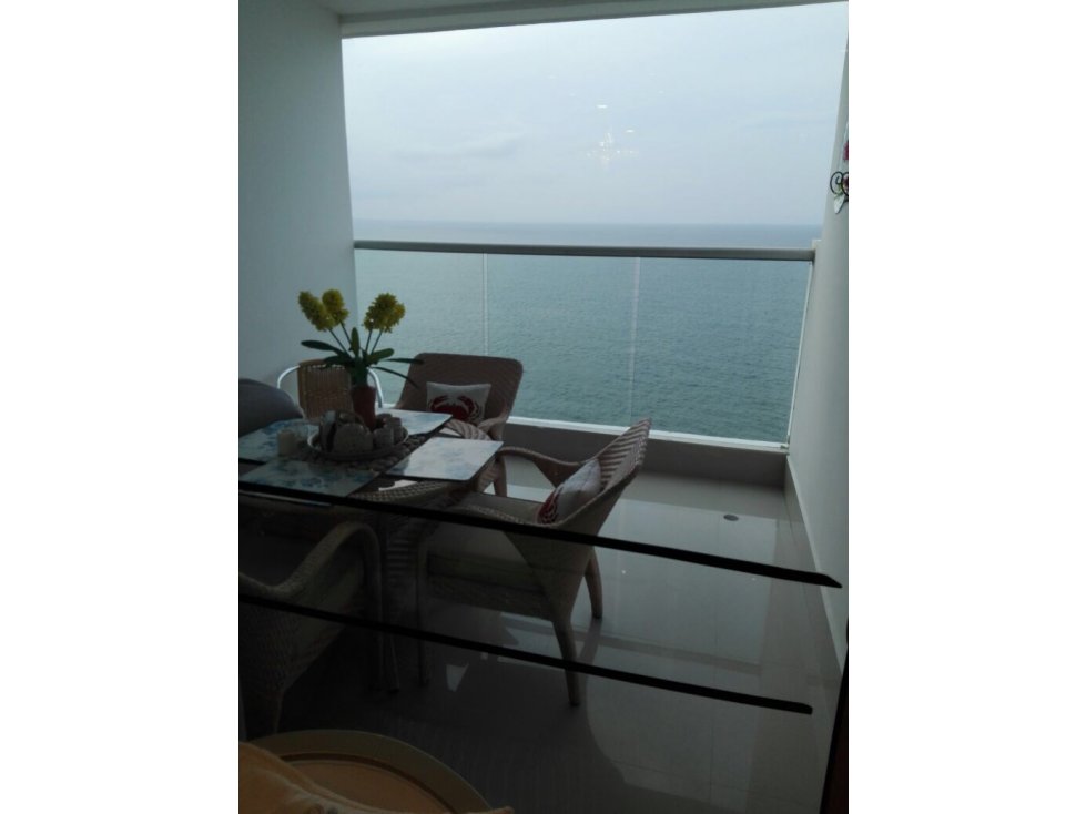 Apartamento con vista al mar en Cabrero